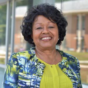 Eva Reaves